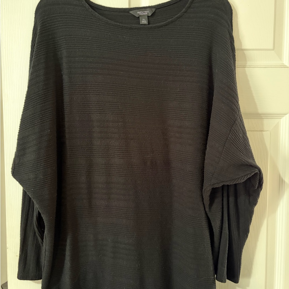 Vera Wang Black Ribbed Crewneck Top